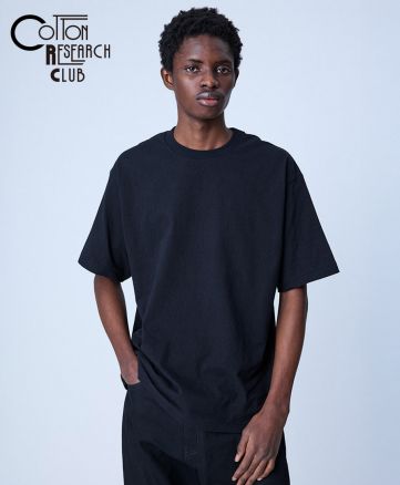 COTTON RESEARCH CLUB(コットンリサーチクラブ)チューブラーTシャツ(日本製)/モデル着用:02ブラック