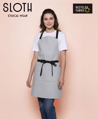 SLOTH(スロス) スタイリッシュスタンダードエプロン/モデル着用:身長168cm/Fサイズ