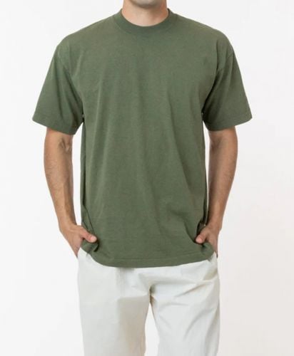 ロサンゼルスアパレル(Los Angeles Apparel)TS/S GARMENT DYE CREW NECK 6.5oz/身長167.6cm、サイズMを着用,色: アーミー